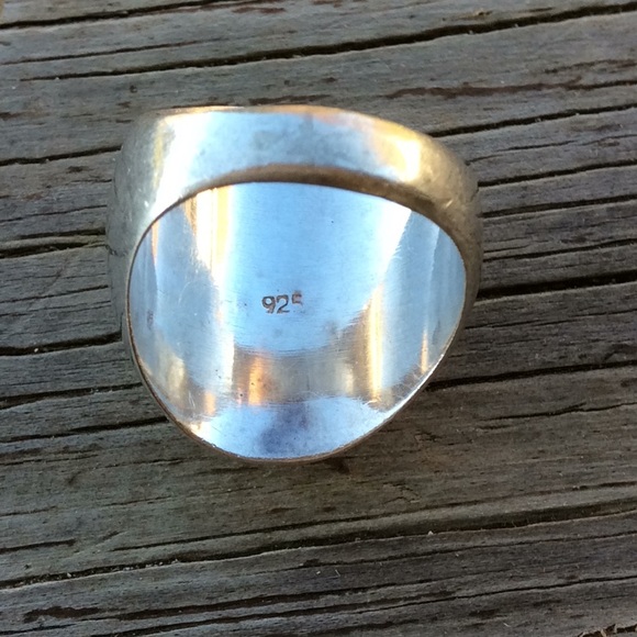 925 Sterling Silver Beautiful Patterned Ring - Picture 4 of 12